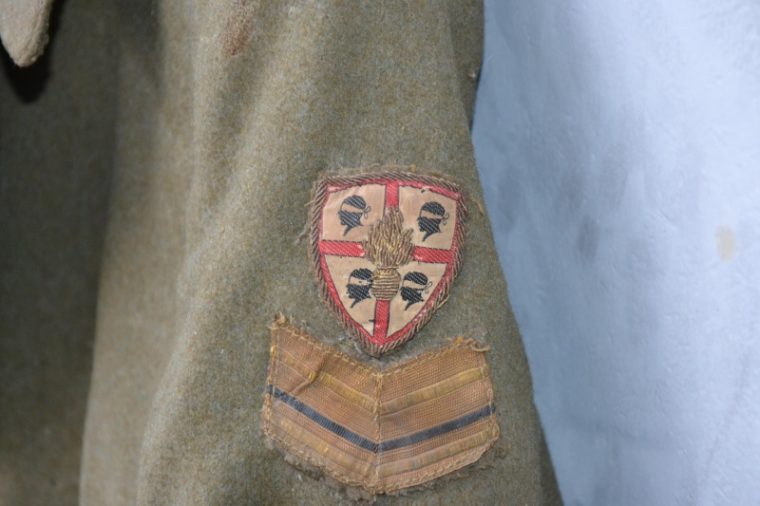 capote anglaise en 7 lettres