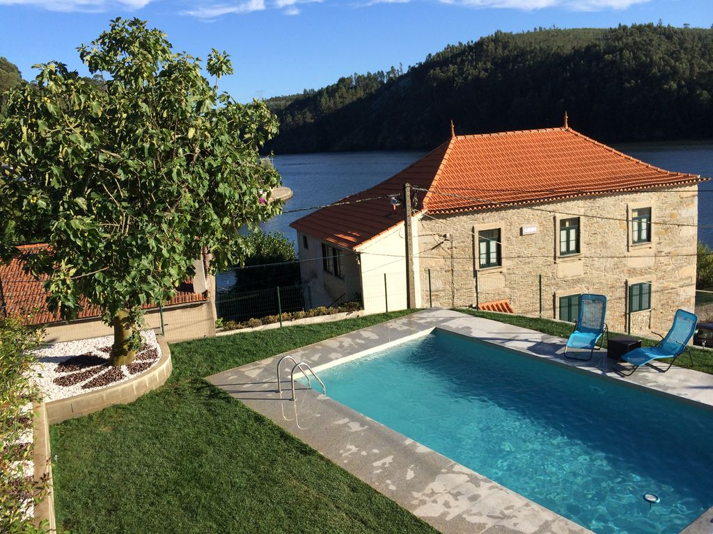 15 Minutes From Porto Villa With Pool Overlooking The Douro River Beaches -  Medas destiné Location Maison Portugal Piscine