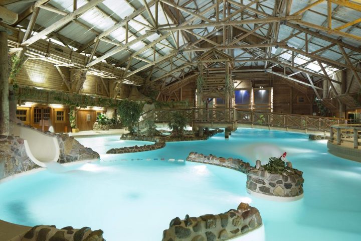 Apart Otel Disney's Davy Crockett Ranch (Fransa Villeneuve ... intérieur Piscine Davy Crockett