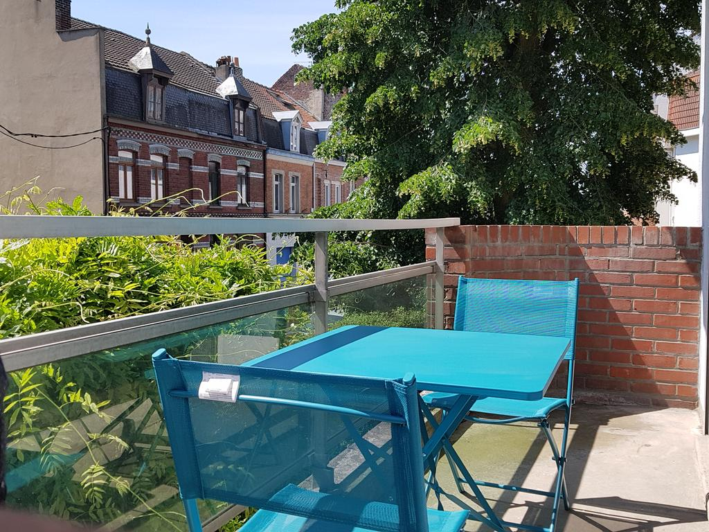 Apartment Au 96 - Aux Portes De Lille - Wifi, Lambersart ... serapportantà Piscine Lomme