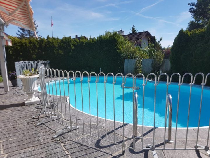 Barrière Piscine Poolfix - Melabel® Clôtures tout Barriere Piscine