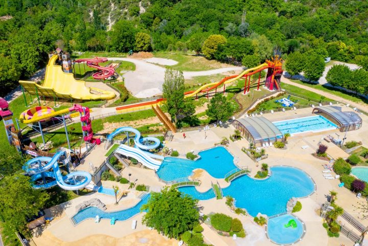 Camping Ardèche , Campings Et Résidences Vacances Capfun tout Camping En Ardèche Avec Piscine Camping Ardèche , Campings Et Résidences Vacances Capfun tout Camping En Ardèche Avec Piscine