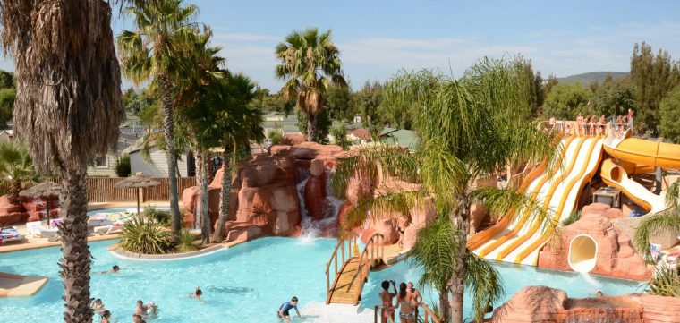 Camping Hyeres Avec Piscine | Camping Avec Parc Aquatique Et ... encequiconcerne Camping Hyeres Avec Piscine