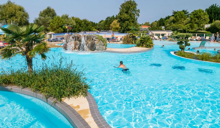 Camping Saint-Georges-D'oléron : 16 Campings Et 191 Aux ... avec Camping Ile D Oléron Avec Piscine