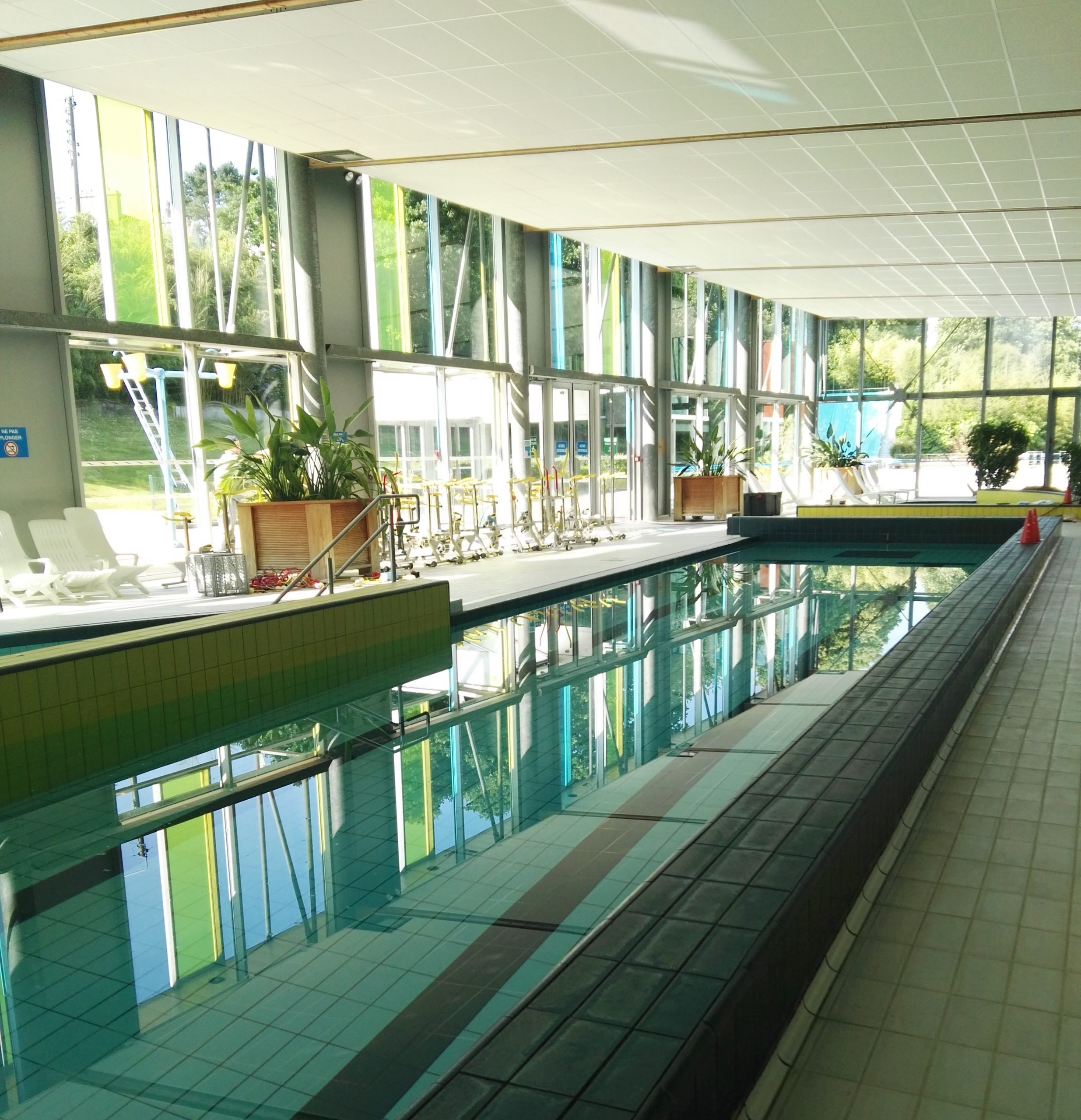 Centre Aquatique Aqualorn intérieur Piscine Landerneau