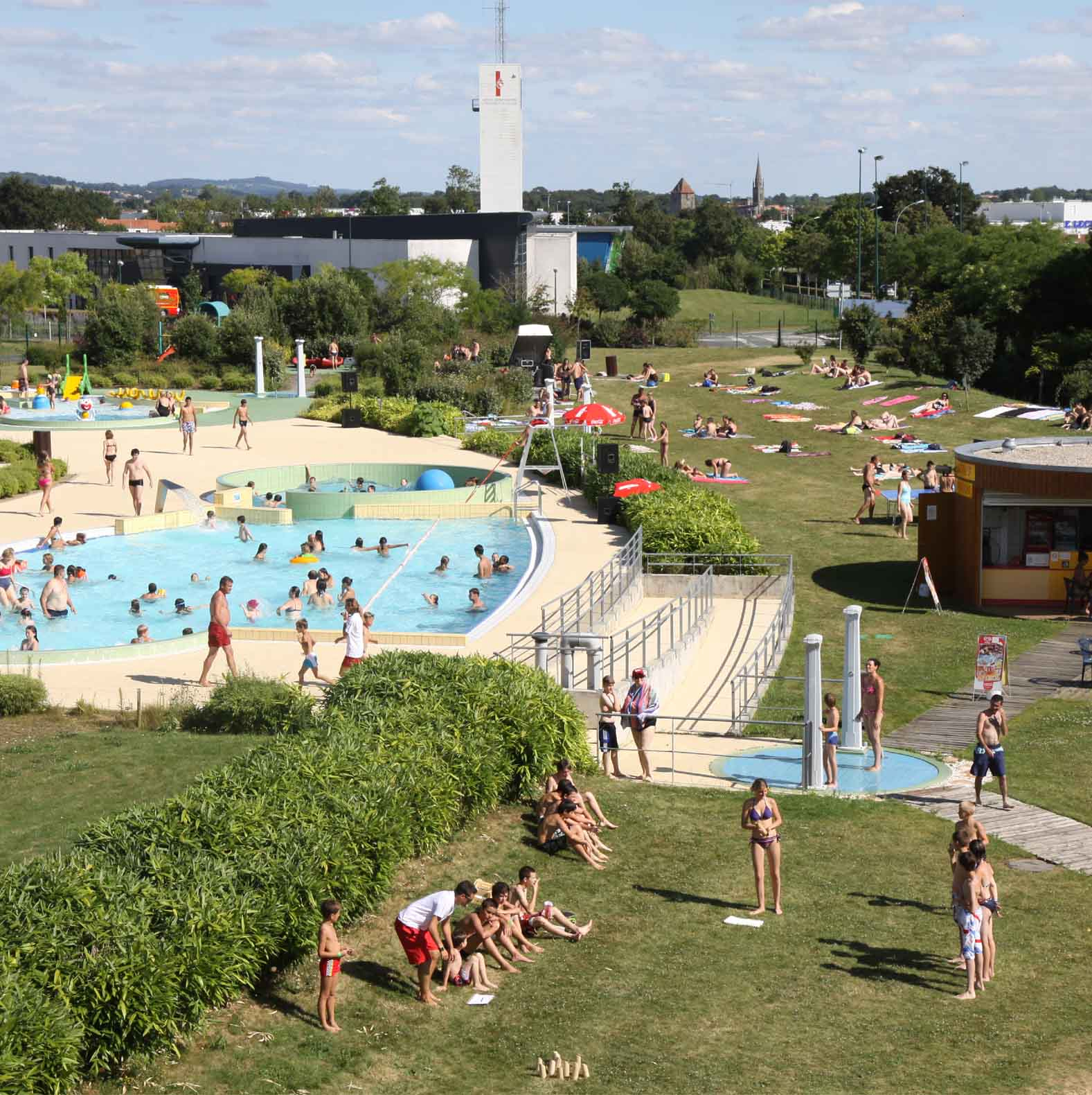 Centre Aquatique concernant Piscine Les Herbiers