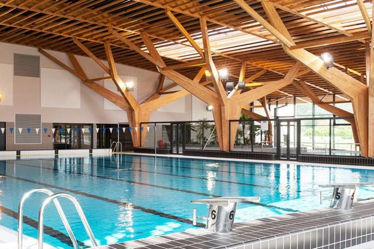 Centre Aquatique Des 2 Vallées Alain Bernard - Piscine À ... avec Piscine Milly La Foret