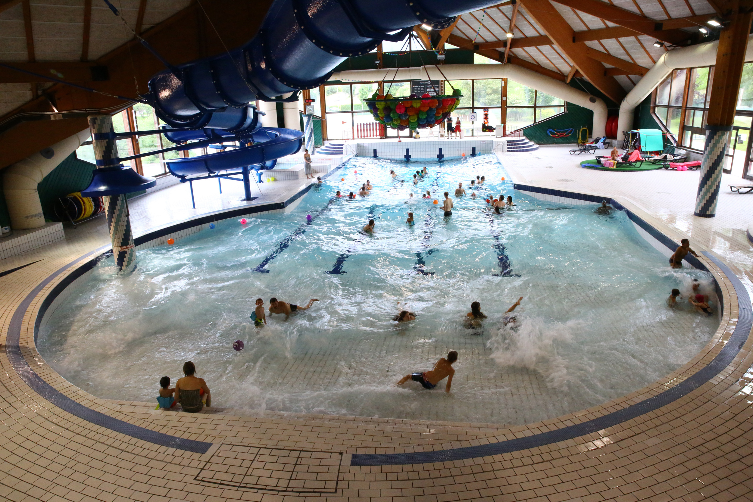 Centre Aquatique | Isère Tourisme destiné Piscine Isere