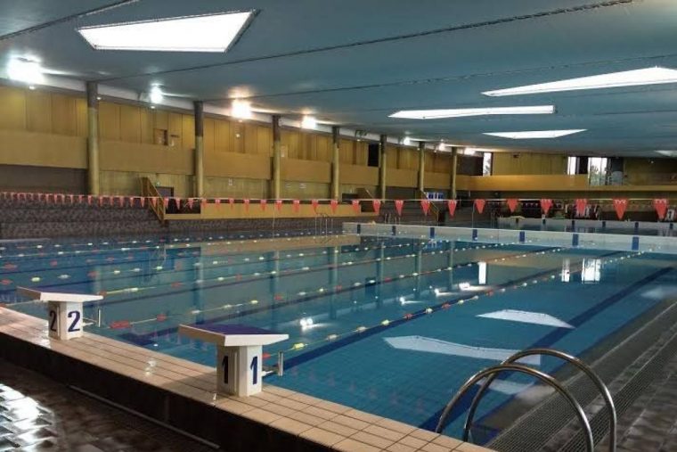 Centre Aquatique - Piscine De Bethune - Horaires, Tarifs Et ... intérieur Piscine Bethune
