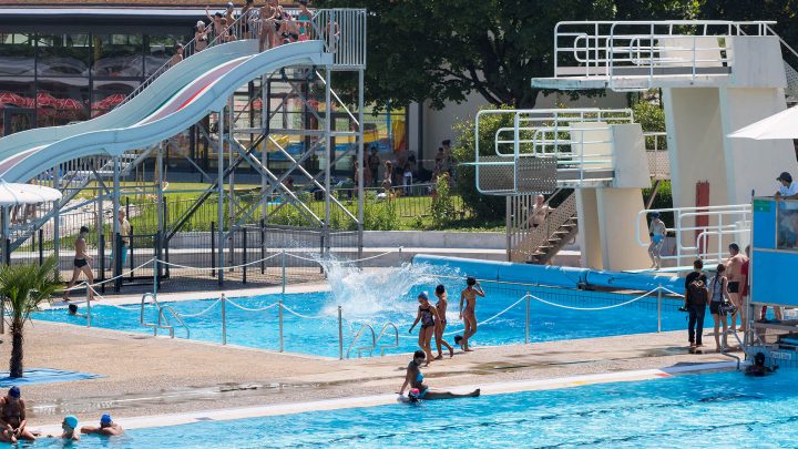 Centre Nautique Aquarhin, Piscine &amp; Spa Ottmarsheim concernant Piscine Ottmarsheim