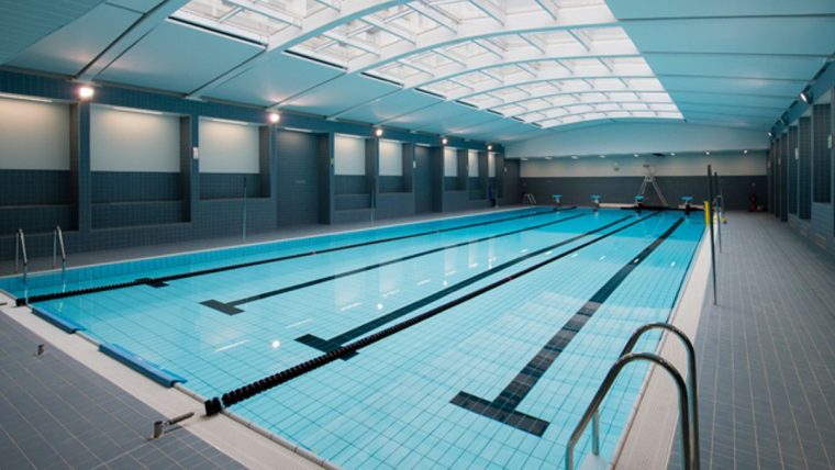 Cette Piscine Est Interdite Aux Moins De 16 Ans | Piscine ... pour Piscine Balard