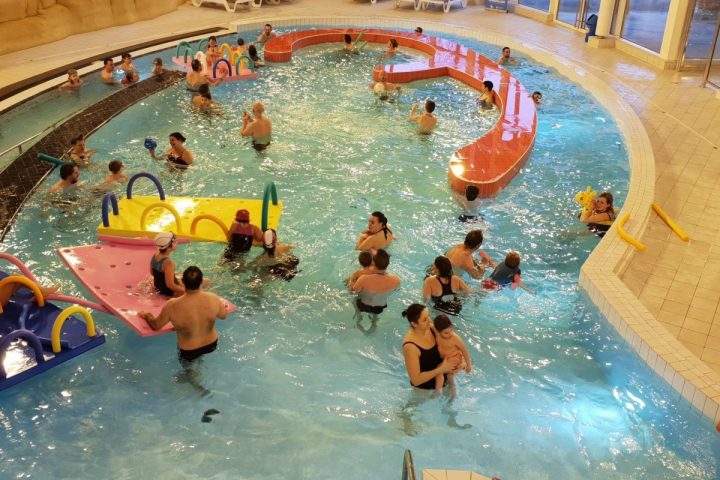 Complexe Aquatique L'emeraude - Piscine À Louvroil ... serapportantà Piscine Emeraude