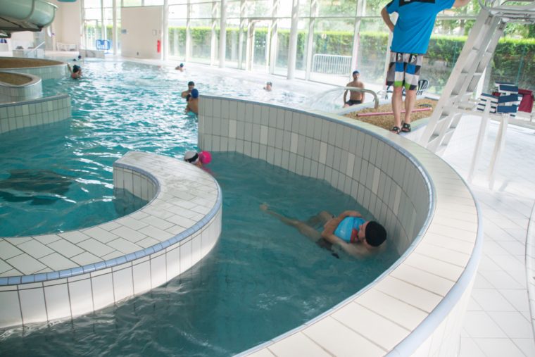Espace Ludique - Piscine Neptunia concernant Piscine Loos