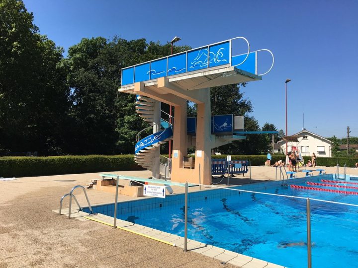 Feurs-En-Forez (42) - Piscine Intercommunale "forez Aquati ... avec Piscine Feurs