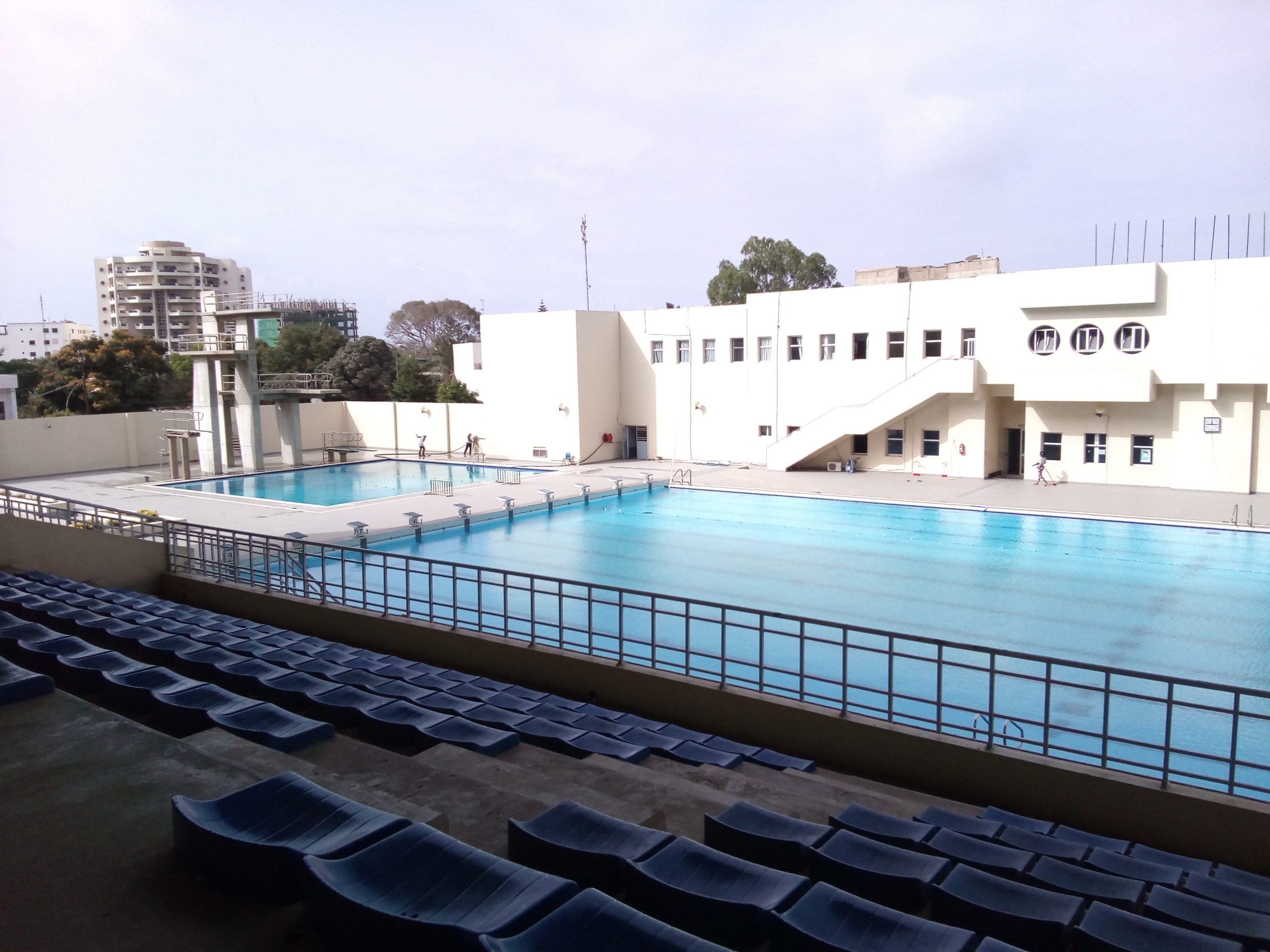 File:piscine Olympique Nationale 01.jpg - Wikimedia Commons serapportantà Piscine Olympique Dimension