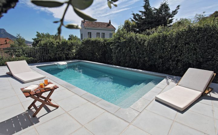 La Pièce Détente De La Maison. | Piscine Rectangulaire ... pour Prix Piscine Desjoyaux 6X3