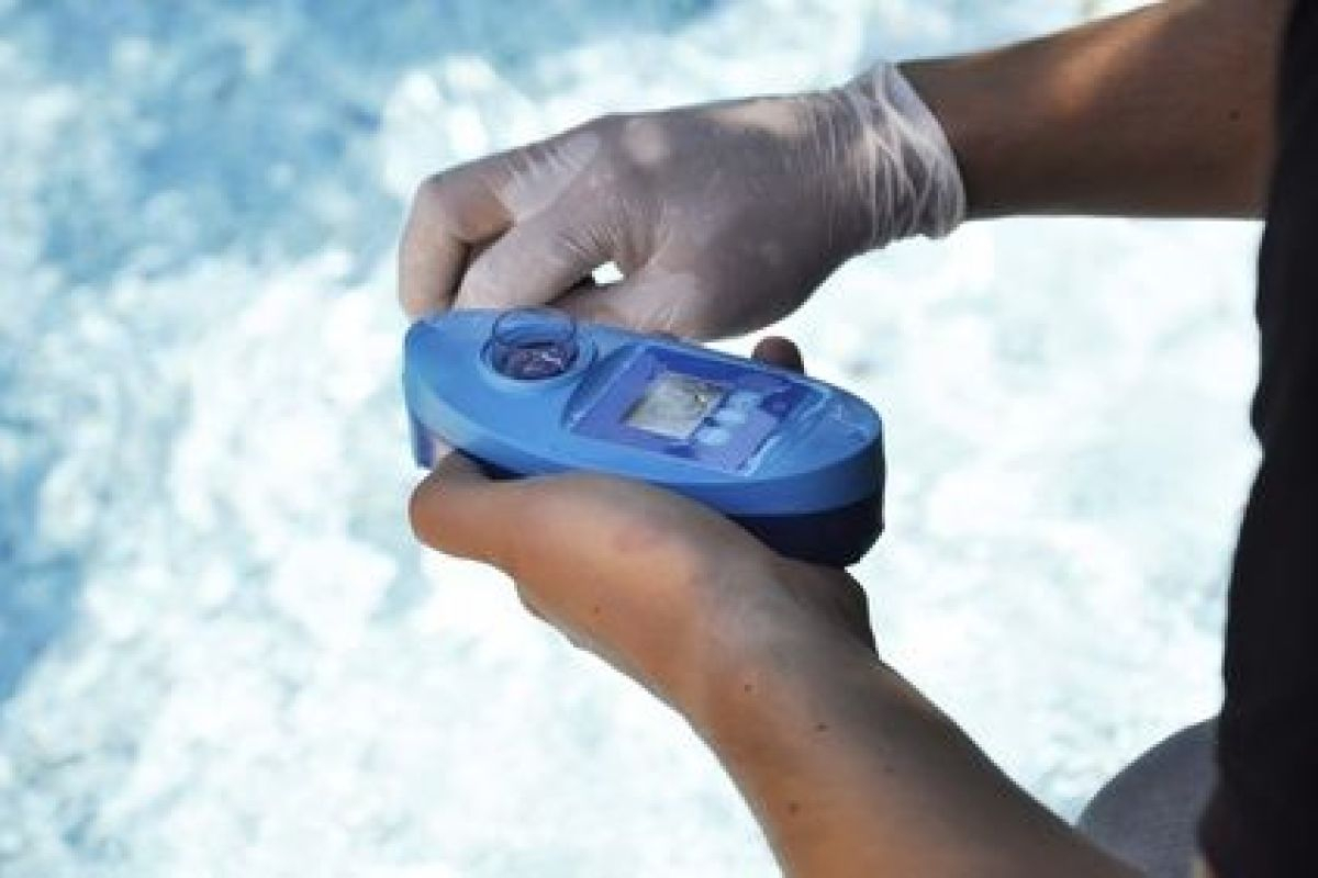 Les Testeurs Électroniques Pour L'analyse De L'eau Des ... à Testeur Piscine Électronique