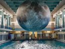 Museum Of The Moon : Nager Sous La Lune À Rennes| Tourisme ... pour Piscine Saint Georges Rennes