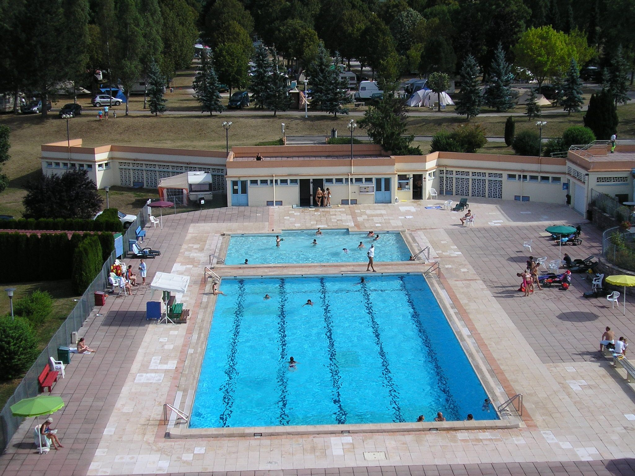 Pin By Glenda Clemson On Pools And Water Parks In 2020 ... encequiconcerne Franche Comté Piscine