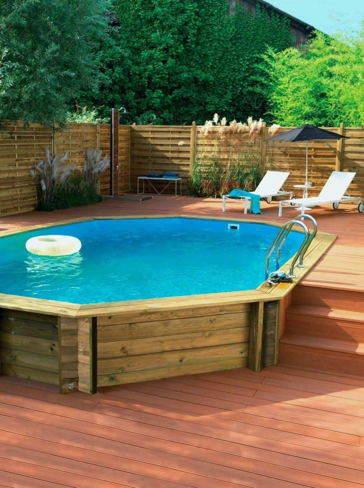 Piscine Béton Aspect Bois : Avis Et Conseils Pour Bien La ... intérieur Piscine Imitation Bois