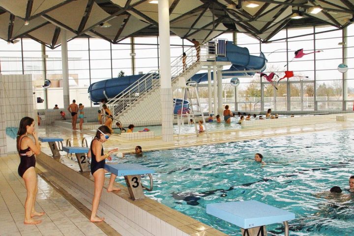Piscine - Centre Aquatique Des Fraignes À Chauray - Horaires ... serapportantà Piscine Chauray