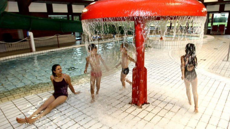 Piscine De Bourtzwiller - Mulhouse | Visit Alsace à Piscine Bourtzwiller
