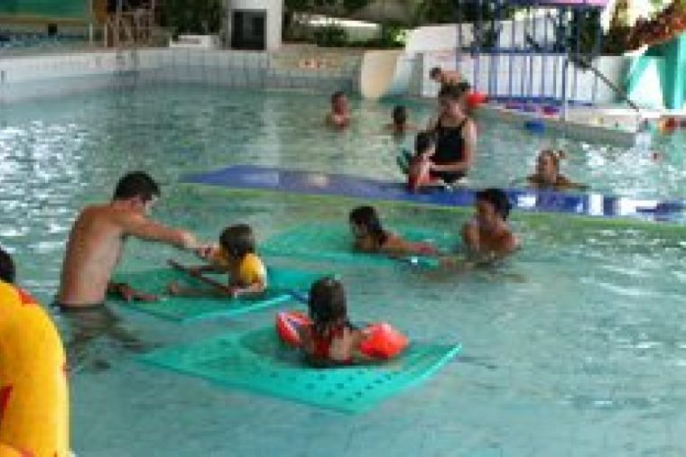 Piscine De Chatelaillon Plage - Horaires, Tarifs Et ... avec Piscine Chatelaillon