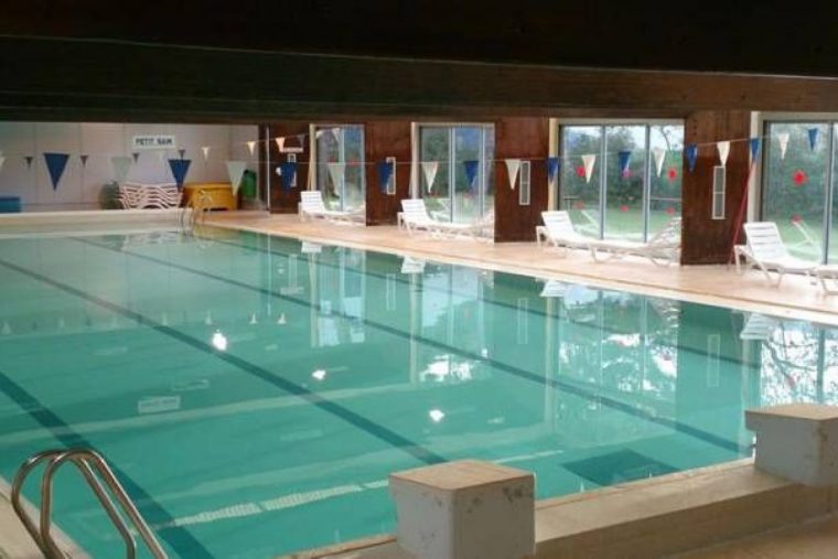 Piscine De L'ariane À Nice - Horaires, Tarifs Et Téléphone ... concernant Piscine De L Ariane
