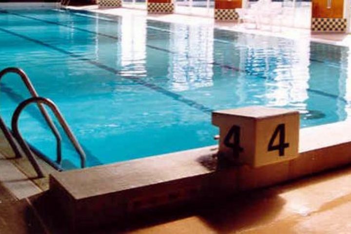 Piscine De Moret-Sur-Loing - Horaires, Tarifs Et Téléphone ... encequiconcerne Piscine De Moret Sur Loing