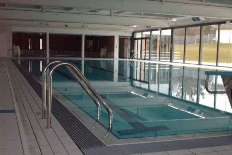 Piscine De Valdahon - Horaires, Tarifs Et Téléphone - Guide ... concernant Piscine Valdahon