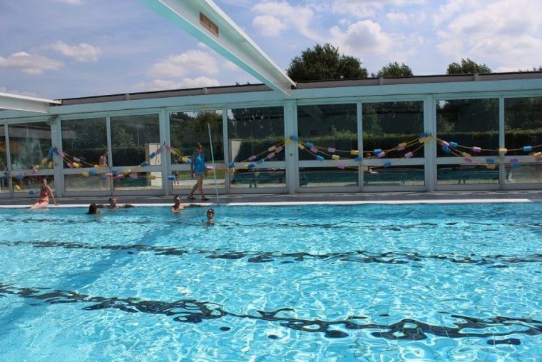 Piscine Des Dauphins À Limeil Brevannes - Horaires, Tarifs ... serapportantà Piscine Les Dauphins