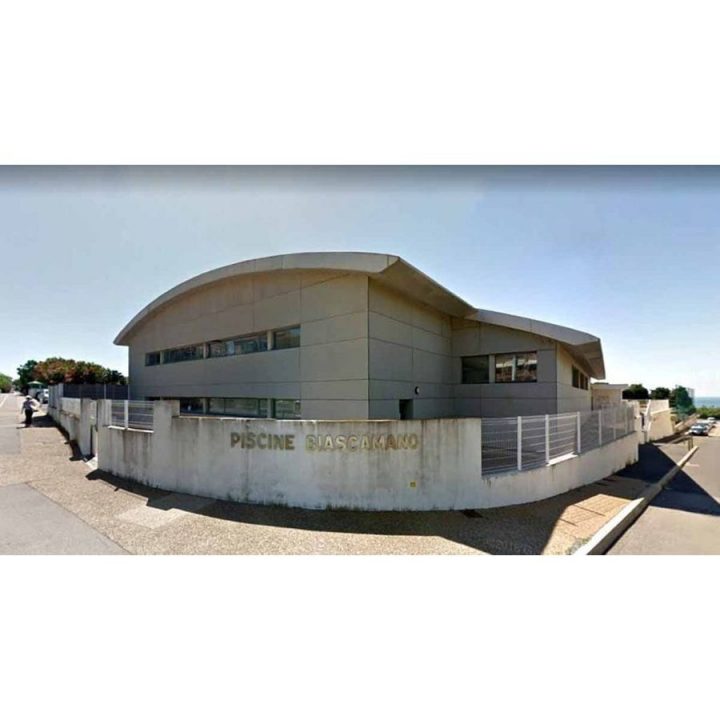 Piscine Du Complexe Biascamano À Sete - Horaires, Tarifs Et ... intérieur Piscine De Sete