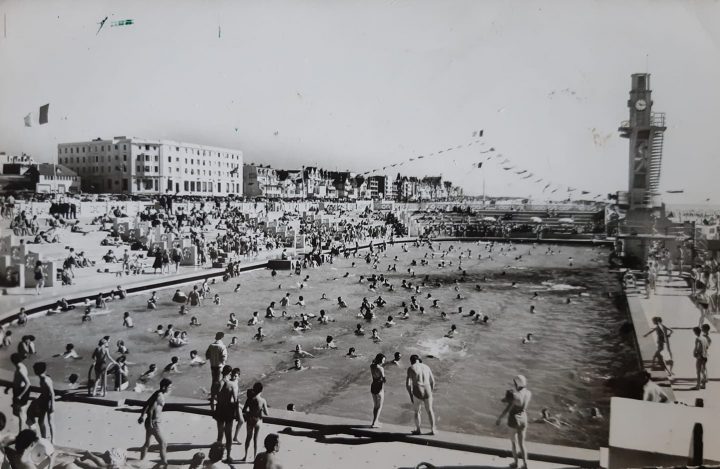 Piscine Du Touquet-Paris-Plage — Wikipédia intérieur Piscine Touquet