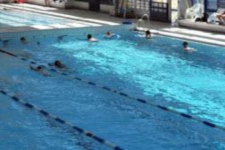 Piscine Jean Moulin À Bezons - Horaires, Tarifs Et Téléphone ... pour Piscine De Bezons