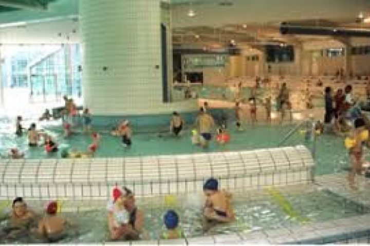 Piscine La Fayette À Besançon - Horaires, Tarifs Et ... concernant Piscine Lafayette Besançon