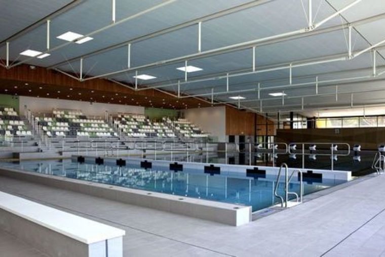 Piscine Sainte-Victoire À Venelles - Horaires, Tarifs Et ... pour Piscine Venelle
