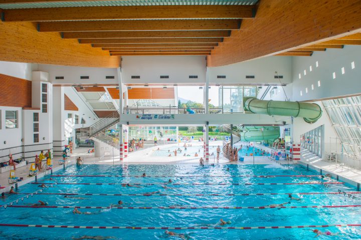 Piscines - Ville D'annecy intérieur Piscine Ile Bleue