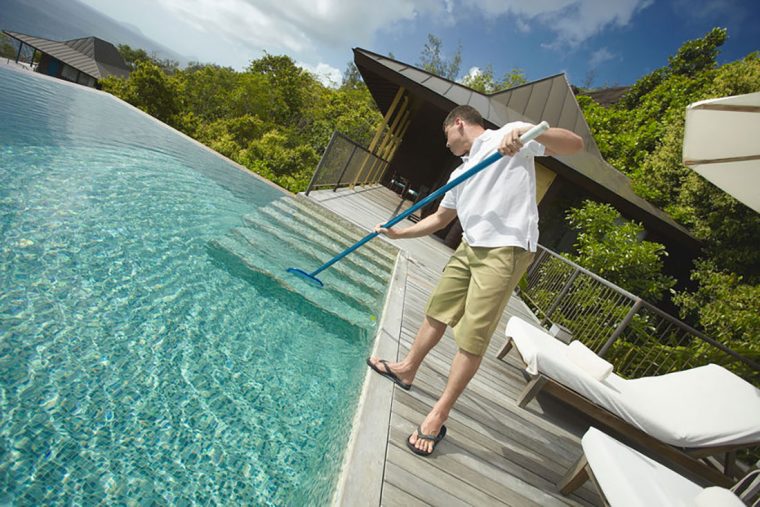 Quel Est Le Cout D'entretien D'une Piscine À L'année ? Tous ... destiné Cout Entretien Piscine