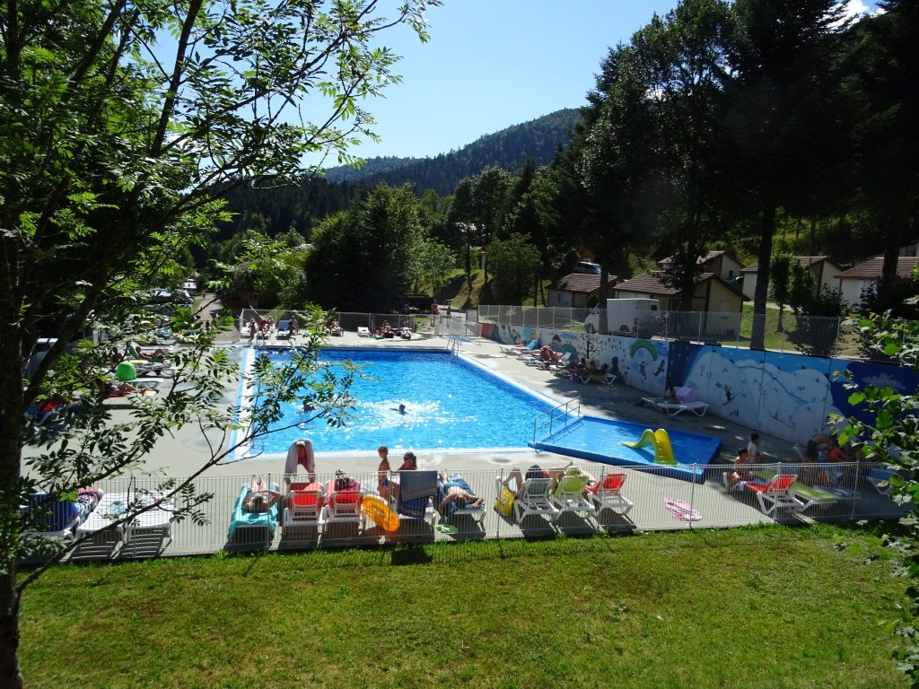 Swimming Pool Area | Camping Belle Hutte avec Camping Vosges Piscine