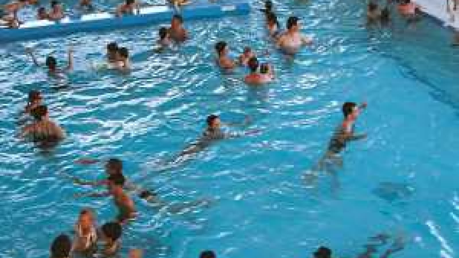 Swimming Pool, Sirenia - Vogelgrun | Visit Alsace destiné Piscine Sirenia