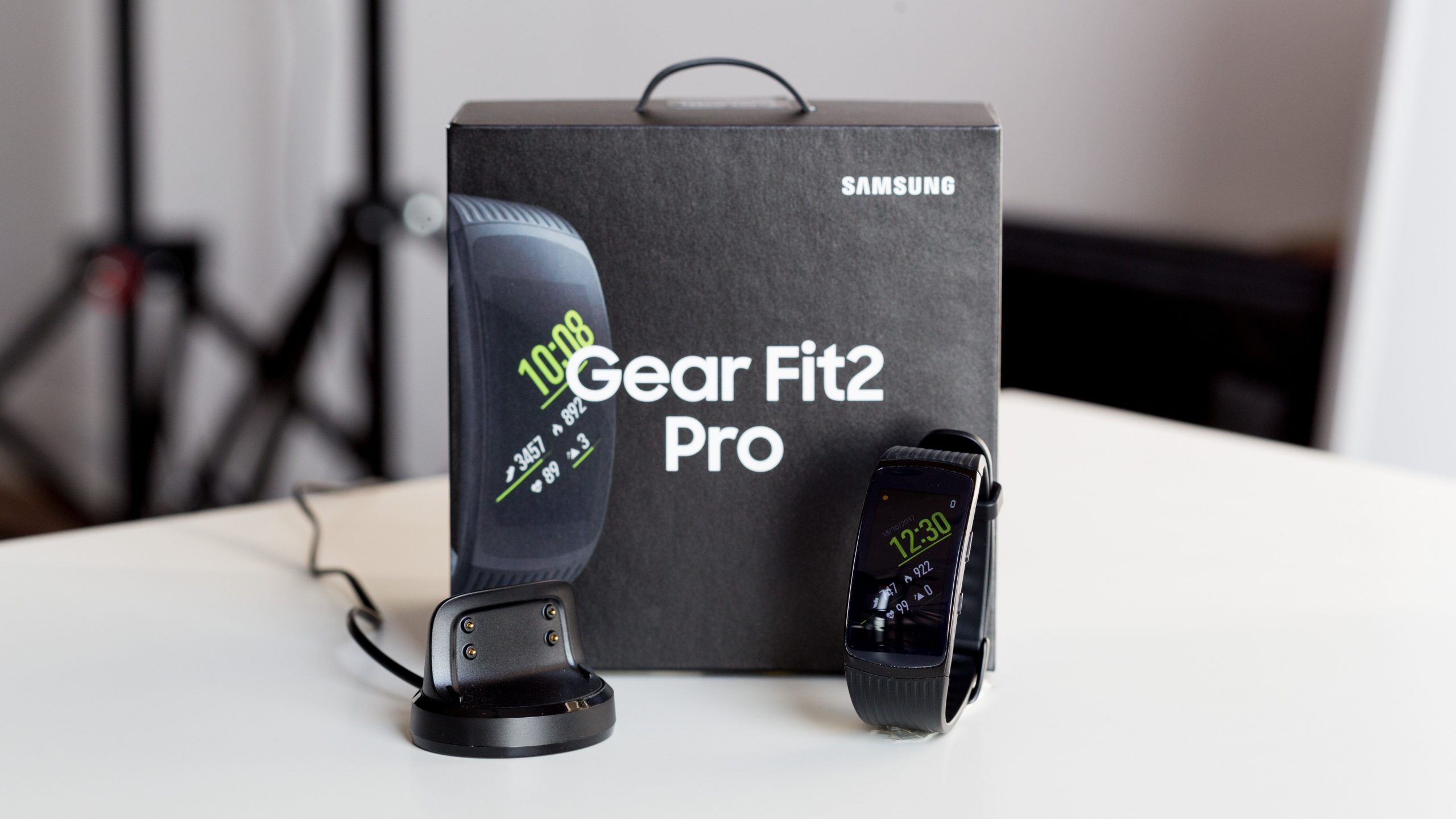 Test Du Gear Fit2 Pro : Le Bracelet Connecté De Samsung ... dedans Bracelet Connecté Piscine