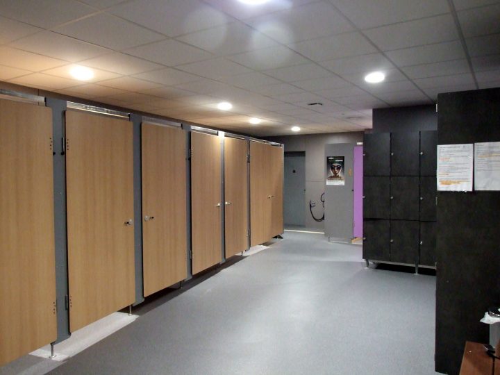 Vestiaire Piscine - Art Fit Santé dedans Vestiaire Piscine