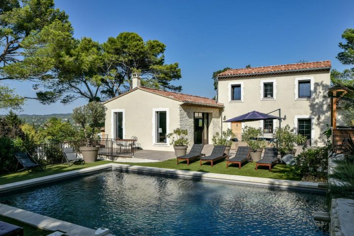 Villa Dupont D'avignon, Villeneuve-Lès-Avignon, France ... pour Cash Piscine Avignon