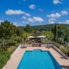 Villa With Pool For Sale In Gassin, Janssens Immobilier Provence concernant Hotel Avec Piscine Ile De France