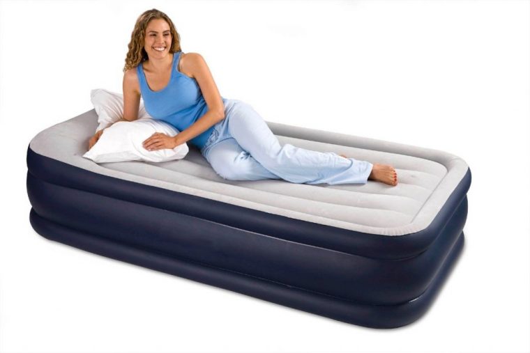 comment plier un matelas gonflable