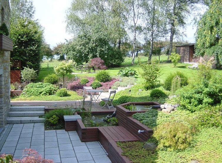 Amenagement Jardin Terrain En Pente concernant Decor Jardin Maison
