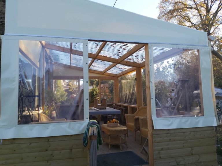 Bâche Sur Mesure Pour Une Terrasse Couverte - Breizh Sellerie serapportantà Terrasse Couverte Transparente