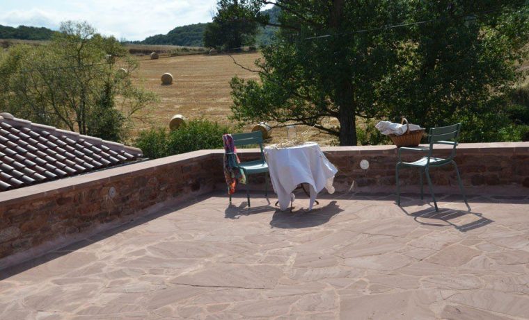 Comment Étanchéifier Un Toit Terrasse Avec Une Résine D ... encequiconcerne Etancheifier Une Terrasse