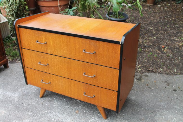 Commode Années 70 Brocante En Ligne Antiquités Meubles ... avec Meuble Année 70