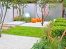 Jardin Zen : Un Petit Jardin De Ville Aménagé Avec Des ... intérieur Dacoration Jardin Zen